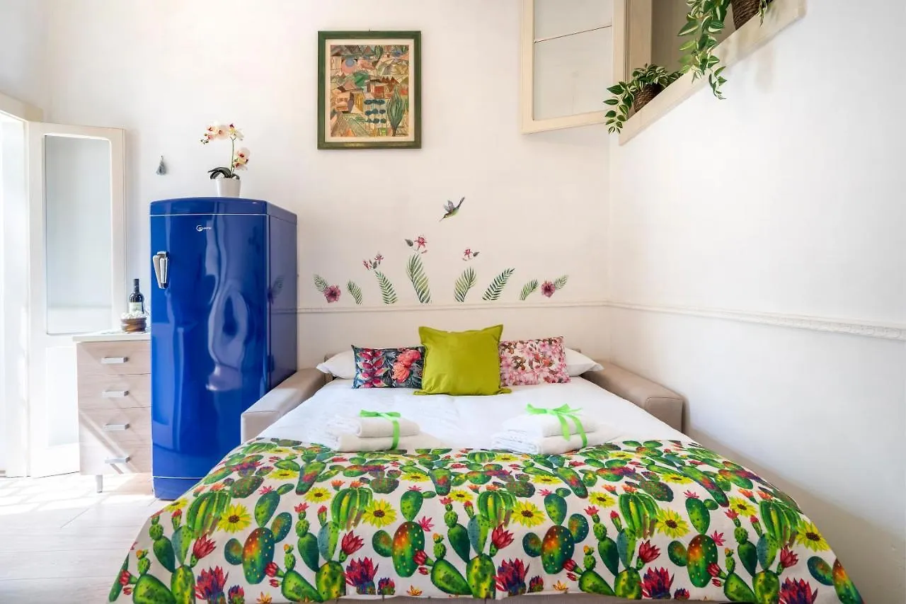 La Bombetta Cheerful Apartment Bari