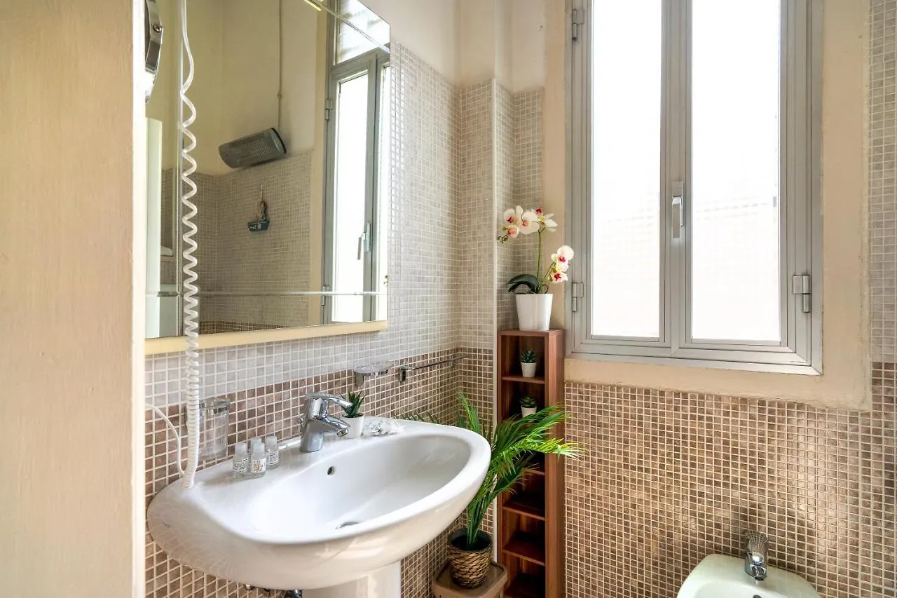 La Bombetta Cheerful Apartment Bari 0*,  Italia